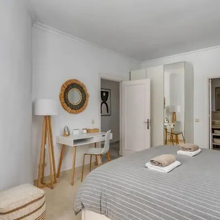 With Sea Views - Benahavis Villa *
