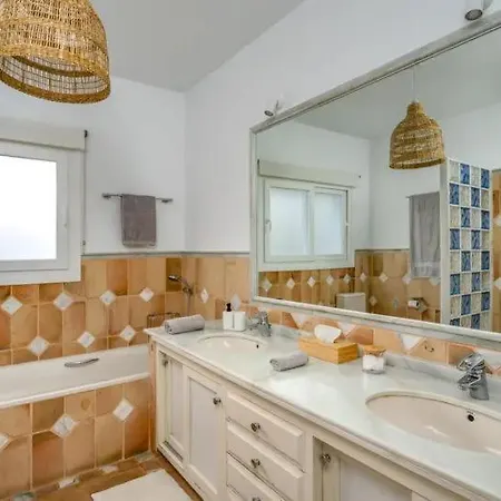 With Sea Views - Benahavis וילה