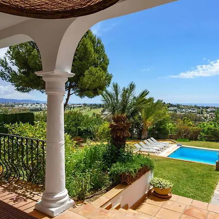 With Sea Views - Benahavis וילה *